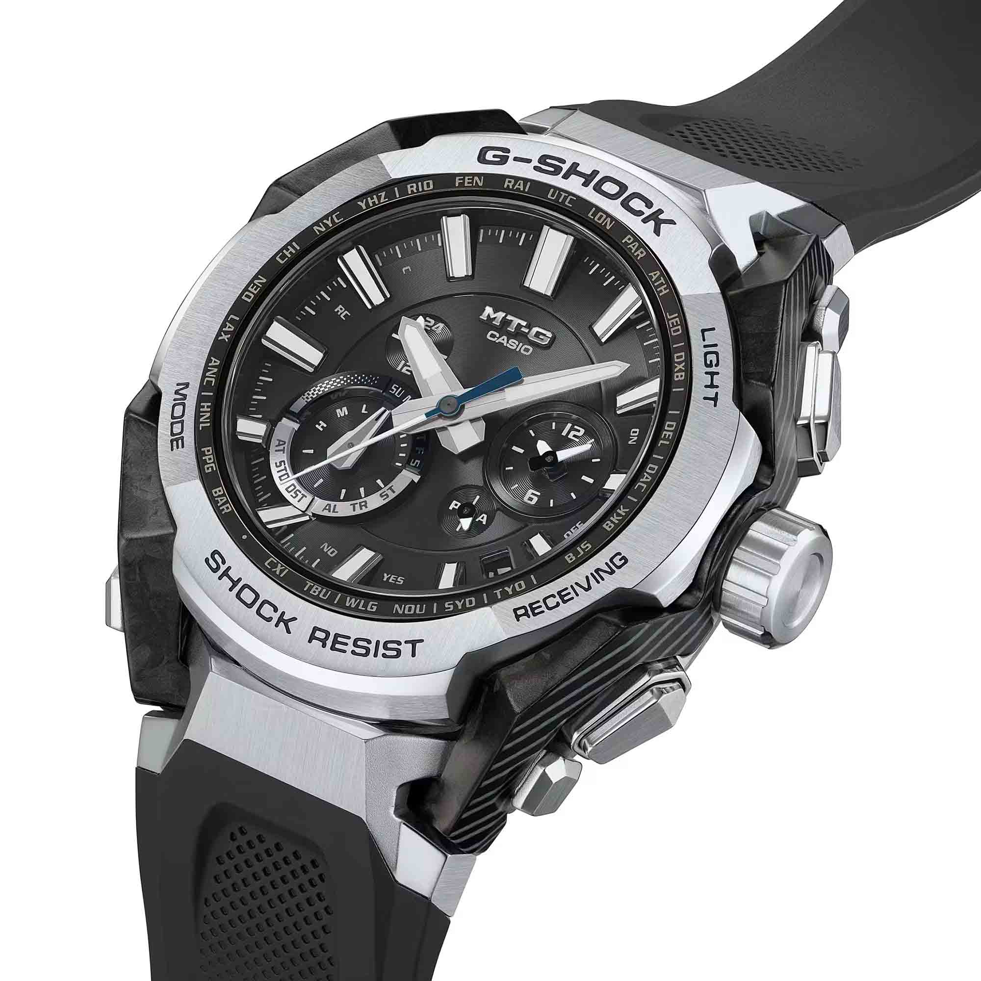 Casio Casio G-Shock Premium MTG-B4000-1ADR MTG, наручные мужские часы фото под углом