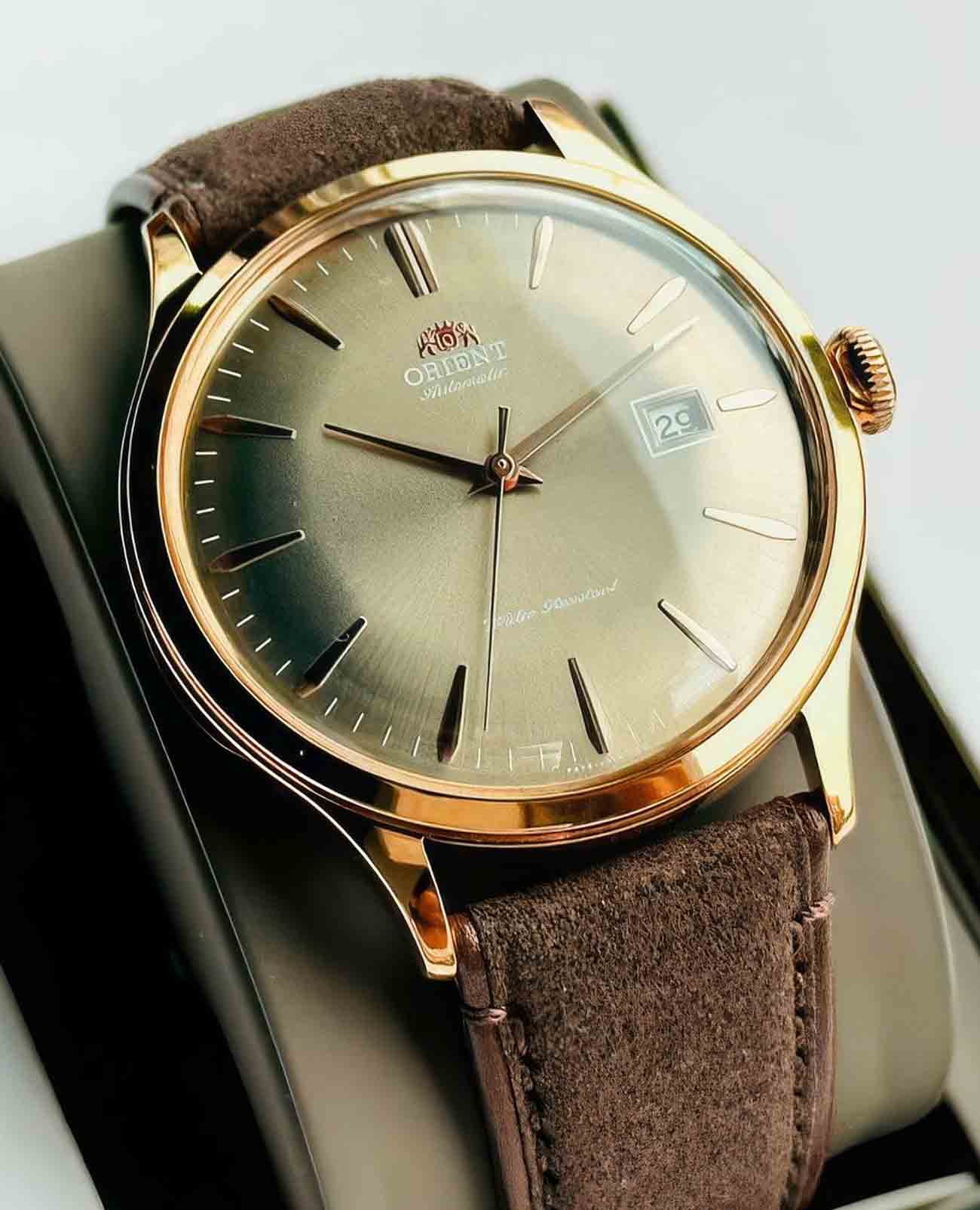 Orient Orient Classic Automatic RA-AC0P04Y (RN-AC0P04Y)  — детали корпуса и кожаный