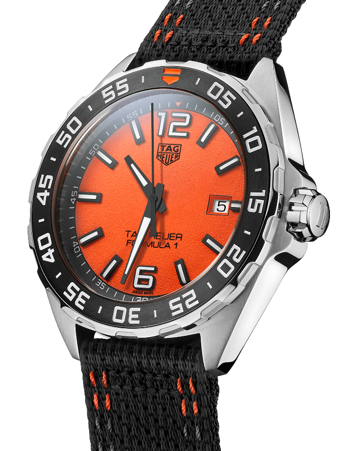 TAG Heuer TAG Heuer Formula 1 WAZ101A.FC8305 мужские часы оранжевый циферблат на запястье