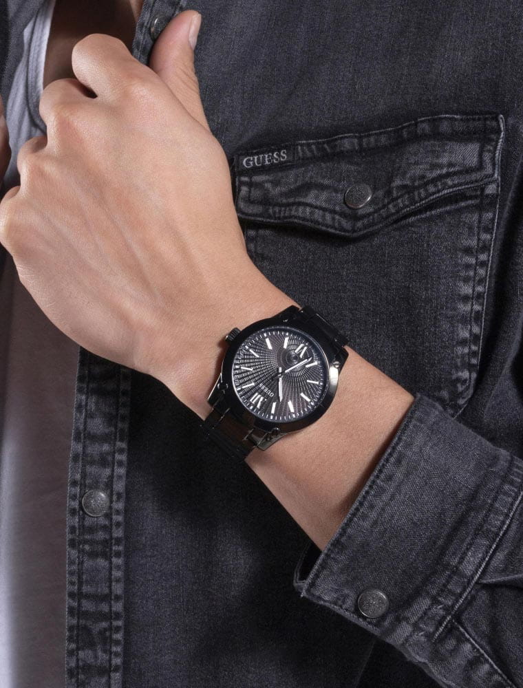 Guess Guess Crescent GW0574G3,  сша мужские часы на браслете сталь с ip покрытием боковой вид