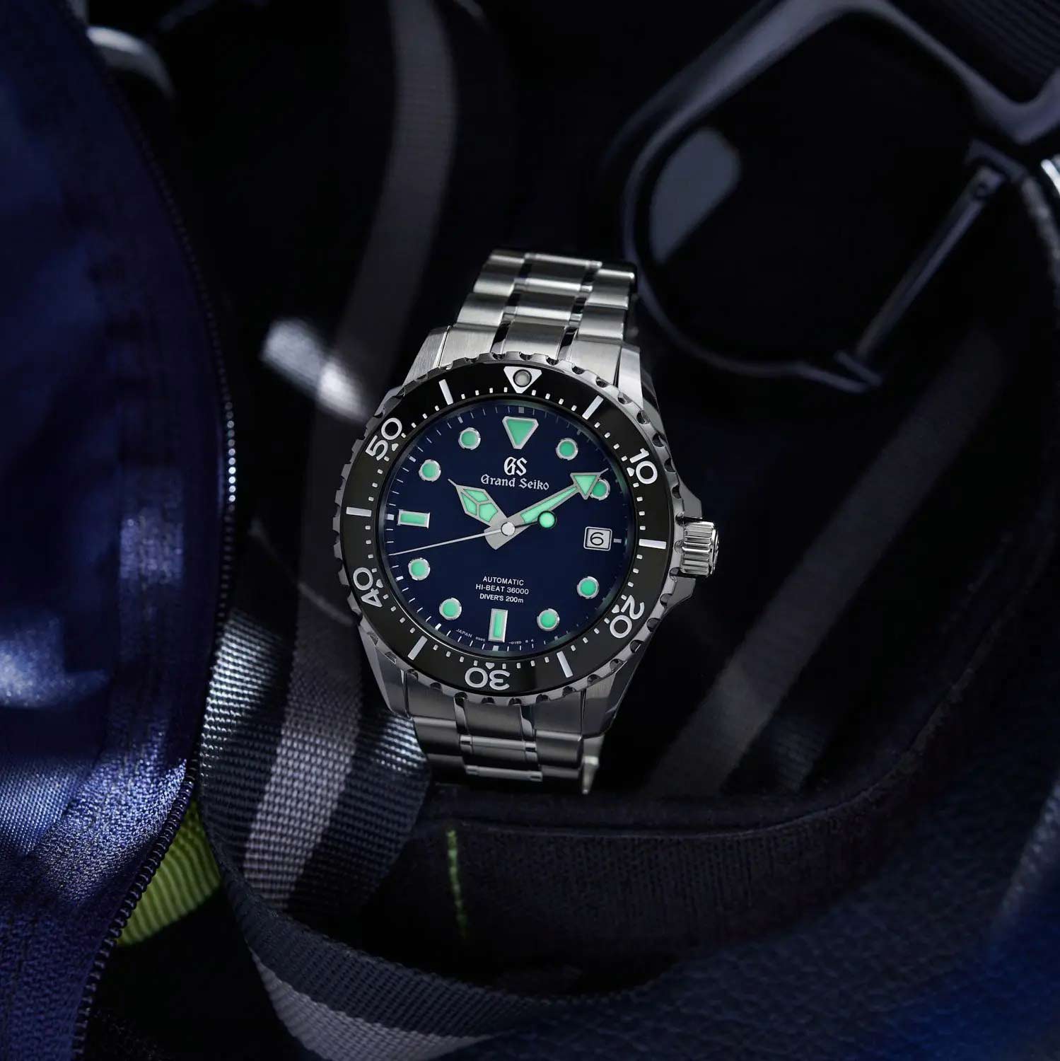 Seiko Seiko Grand Seiko SBGH289G, grand seiko япония мужские часы на браслете нержавеющая сталь боковой вид