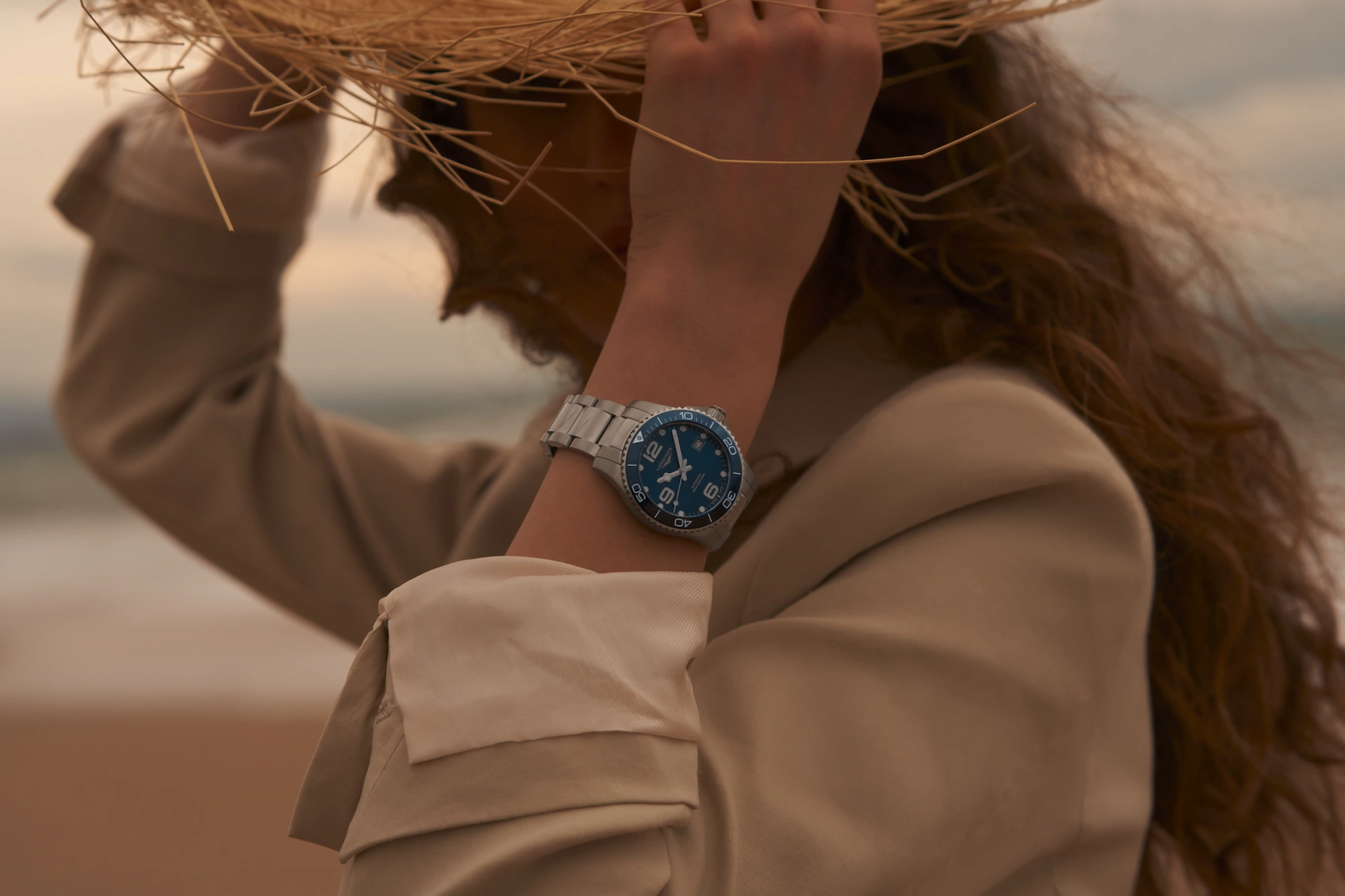Longines Longines HydroConquest L3.780.4.96.6  — детали корпуса и нержавеющая сталь