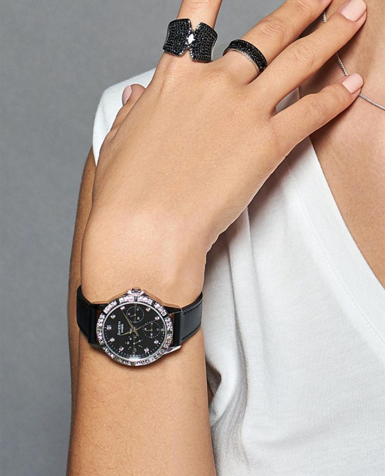 Casio Casio Sheen SHE-3517L-1AUEF , наручные женские часы фото под углом