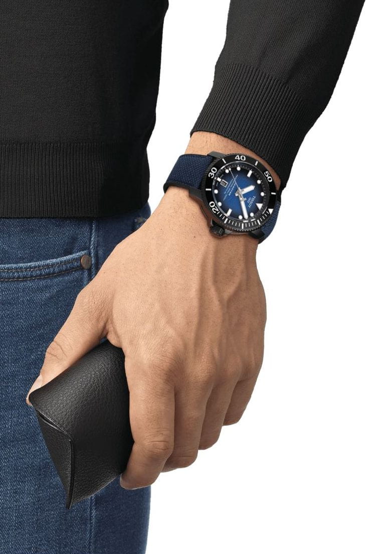 Tissot Tissot Seastar 2000 Professional T120.607.37.041.00 Seastar 2000, наручные мужские часы фото под углом