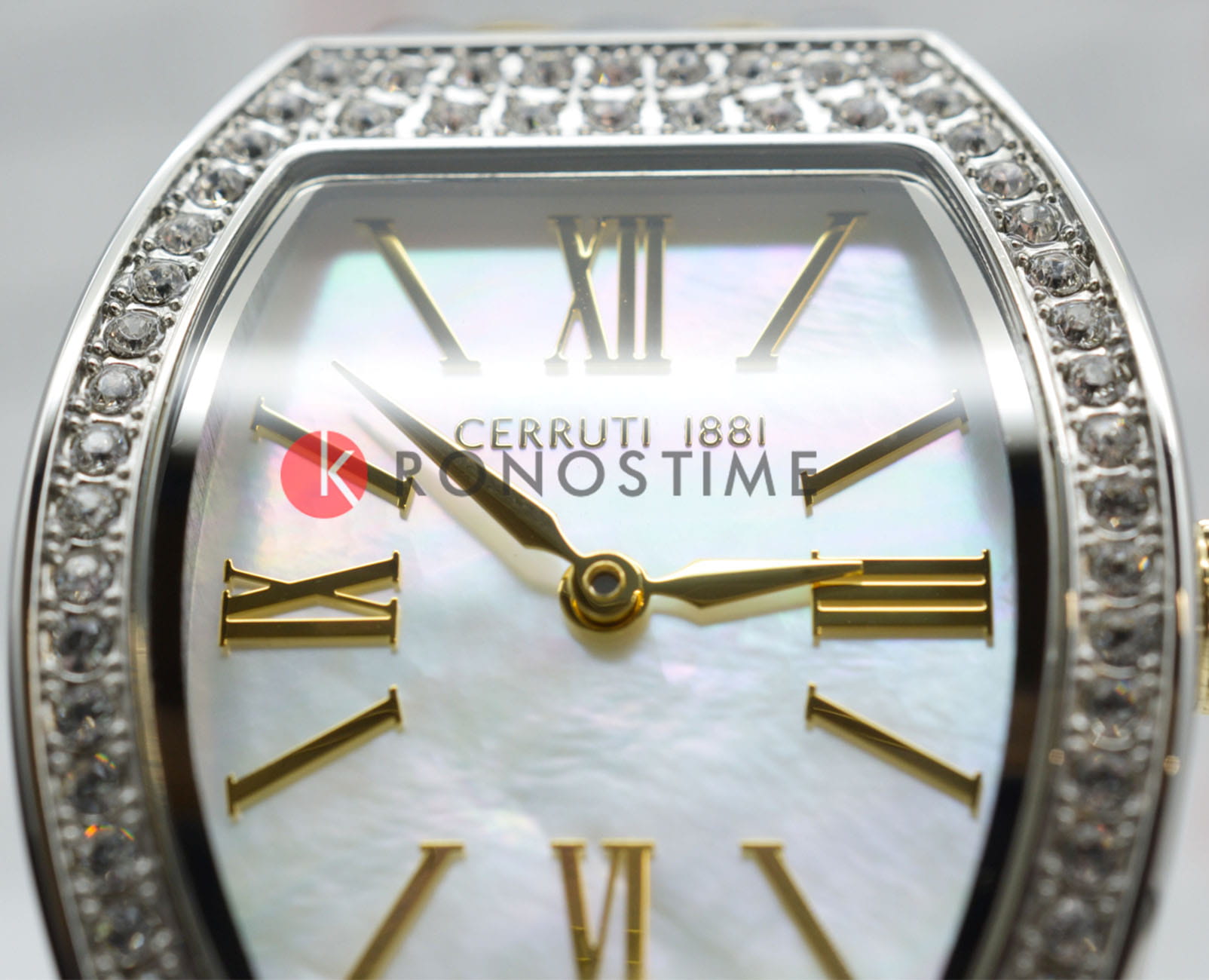 Cerruti 1881 Cerruti 1881 Calliano CIWLG0052003 кварцевые женские часы часы крупный план перламутровый циферблата