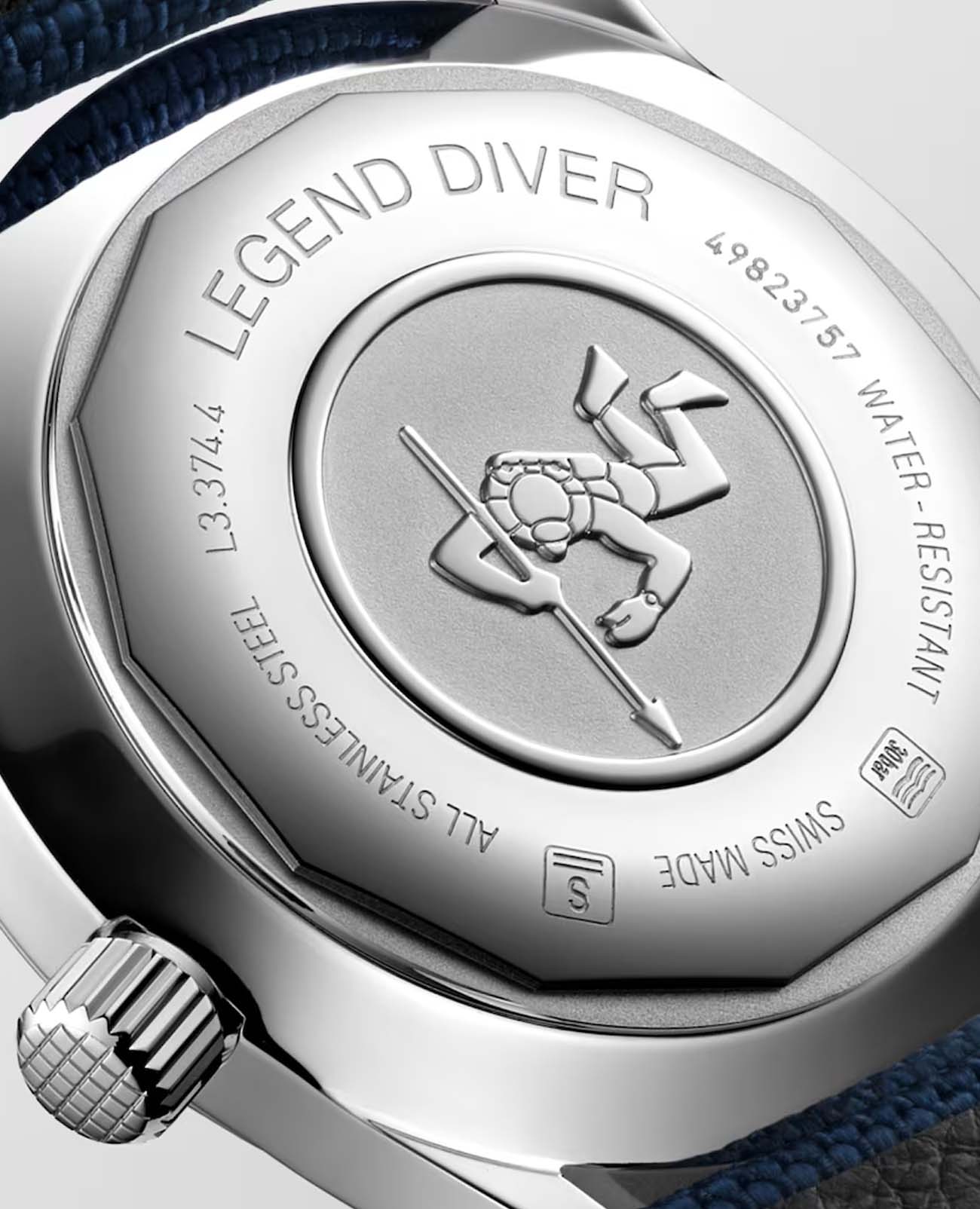 Longines L33744902 мужские часы застежка крупным планом