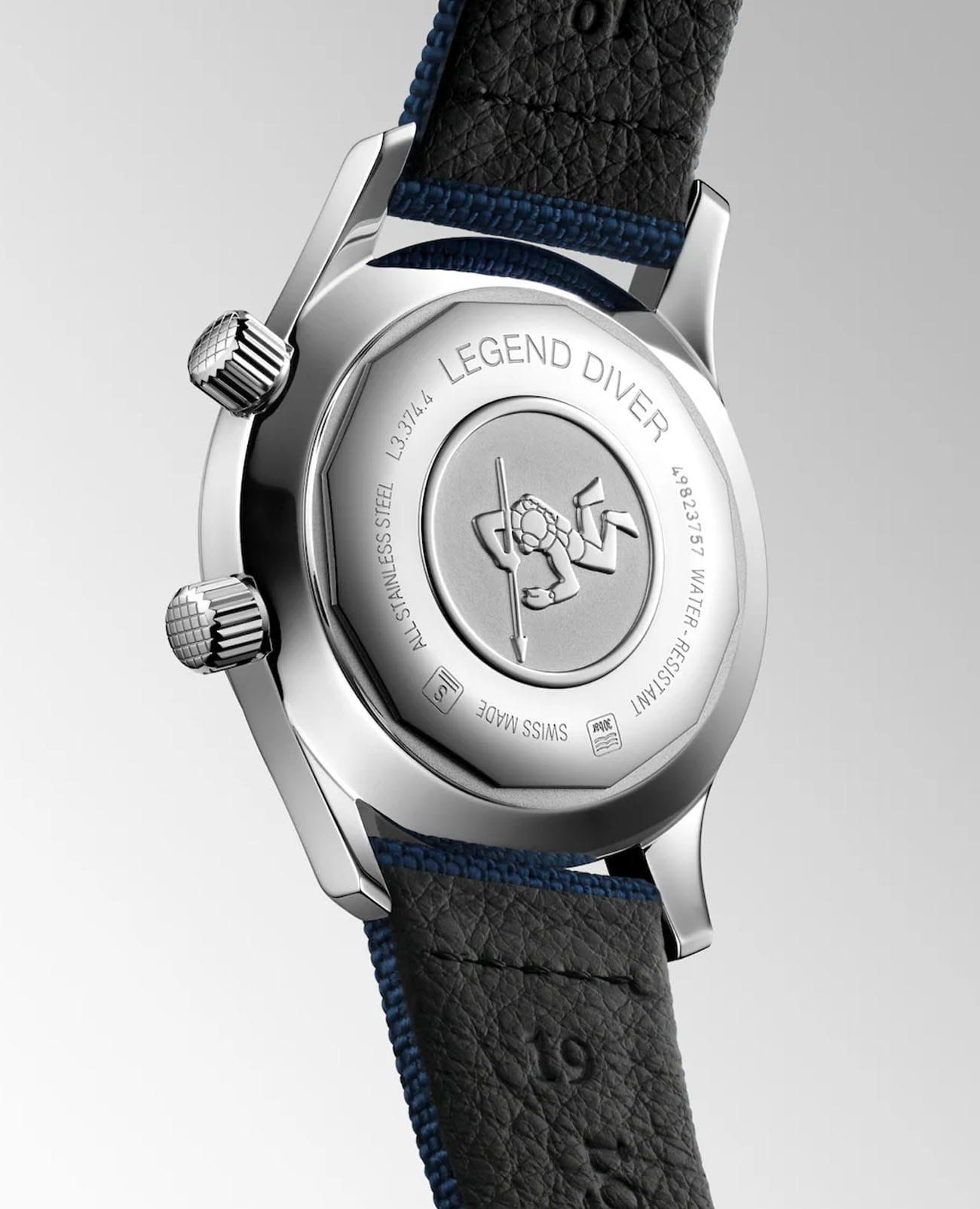 Longines Longines Legend Diver L3.374.4.90.2 , наручные мужские часы фото под углом