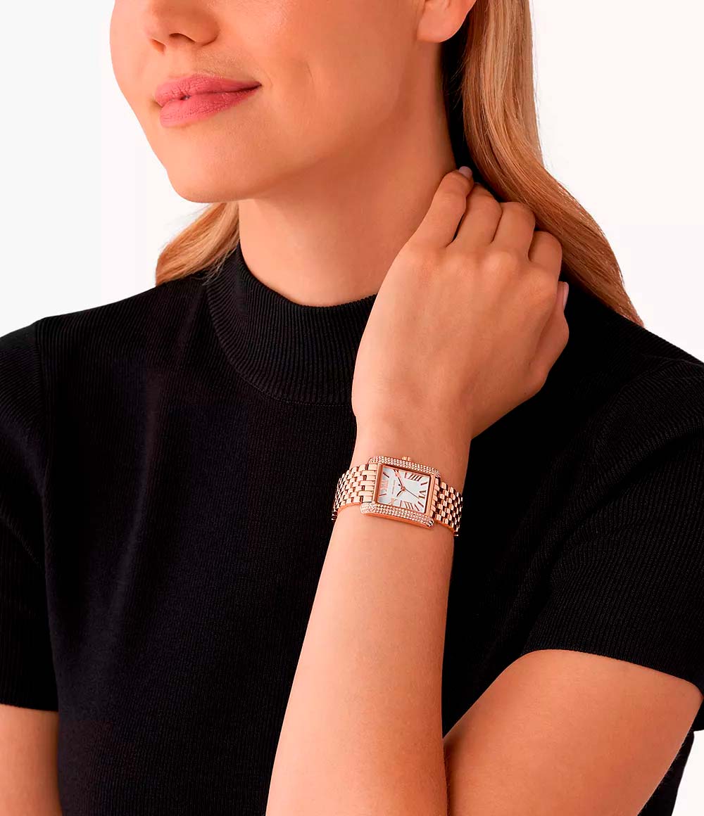 Michael Kors Michael Kors Emery MK4743 , наручные женские часы фото под углом