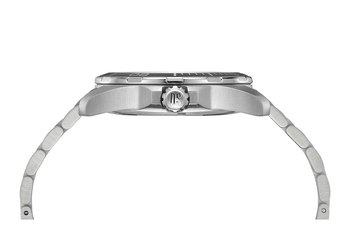 Certina Certina DS Action C032.451.11.097.00 DS Action, наручные мужские часы фото под углом