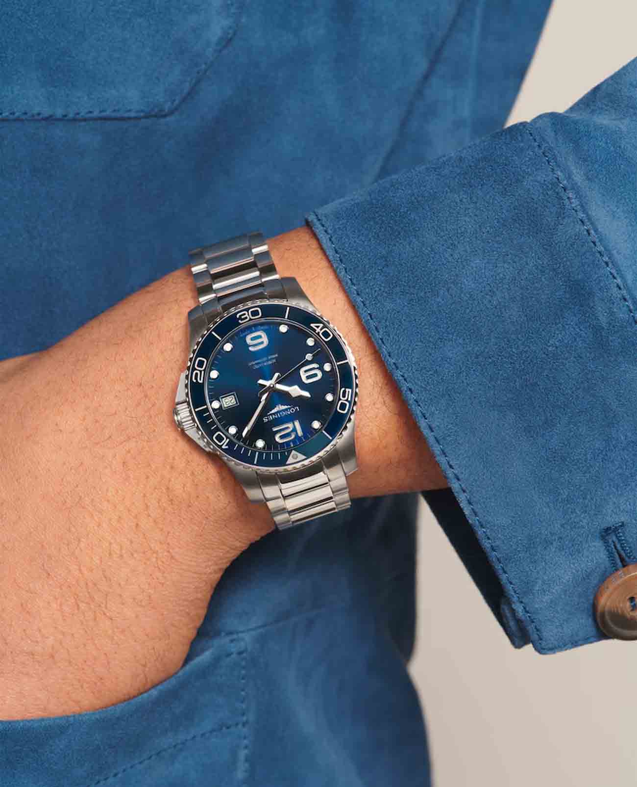 Оригинальные часы Longines Longines HydroConquest L3.780.4.96.6 в фирменной упаковке от производителя