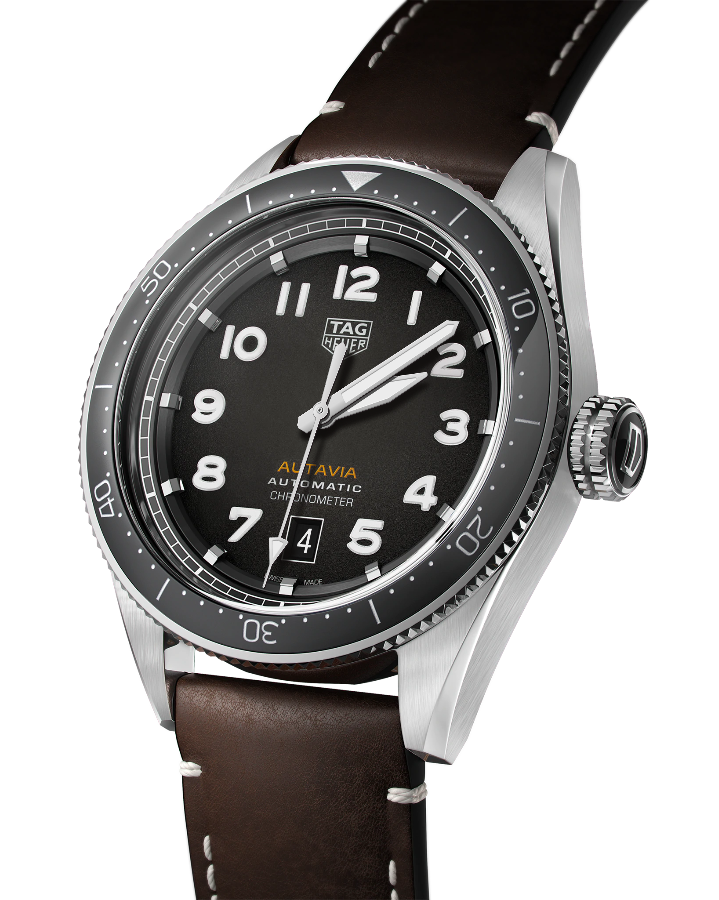 TAG Heuer TAG Heuer Autavia WBE5114.FC8266 мужские часы коричневый циферблат на запястье