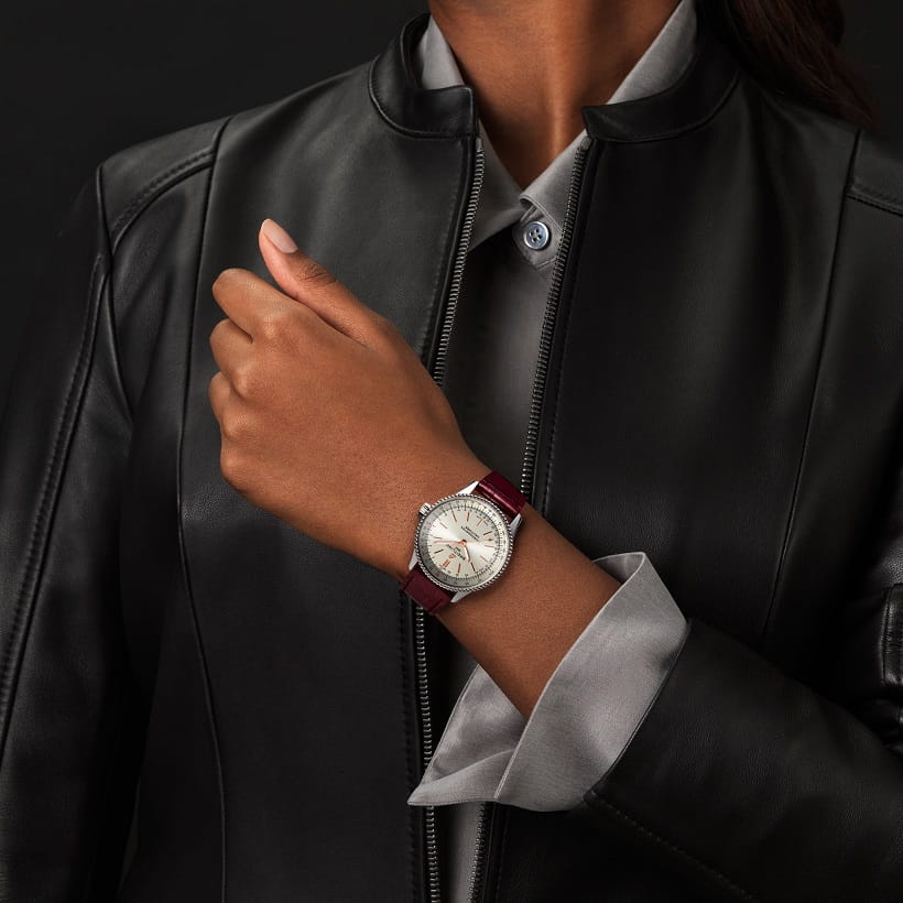 Breitling Breitling Navitimer Automatic 35 A17395F41G1P2 женские часы серебристый циферблат на запястье