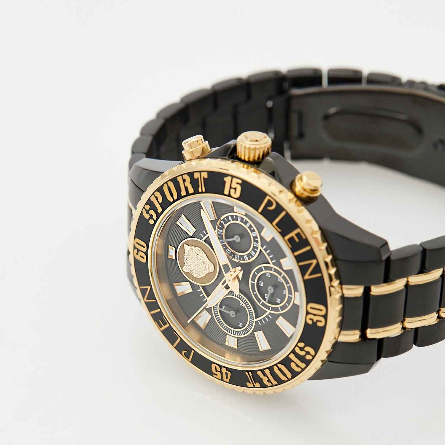 Plein Sport Plein Sport PSMEA0624,  германия мужские часы на браслете сталь с ip покрытием боковой вид