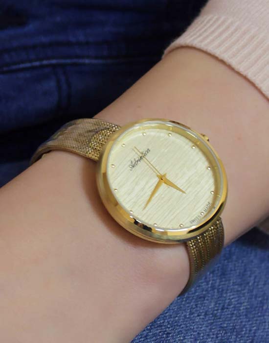 Adriatica Adriatica A3716.1141Q,  швейцария женские часы на браслете сталь c pvd покрытием боковой вид