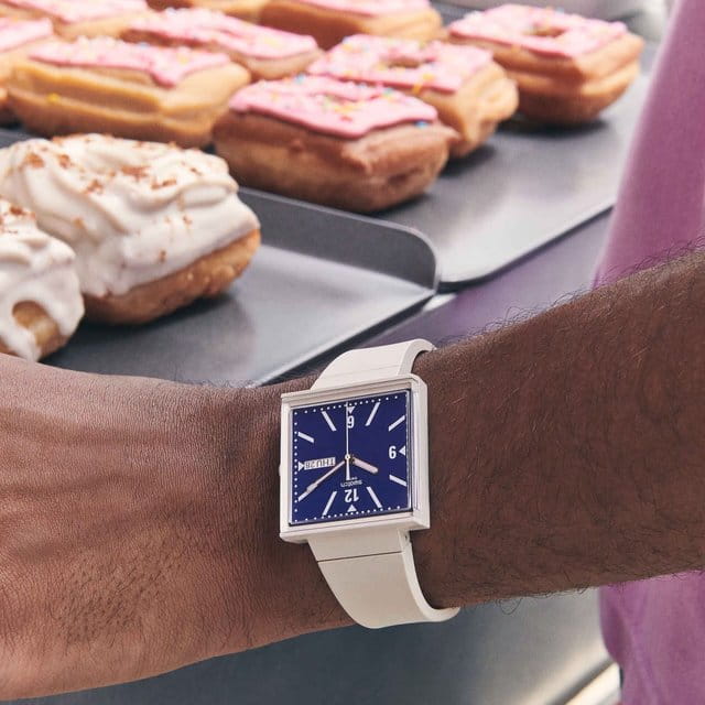 Swatch Swatch Square Bioceramic Standard SO34T700 мужские часы синий циферблат на запястье