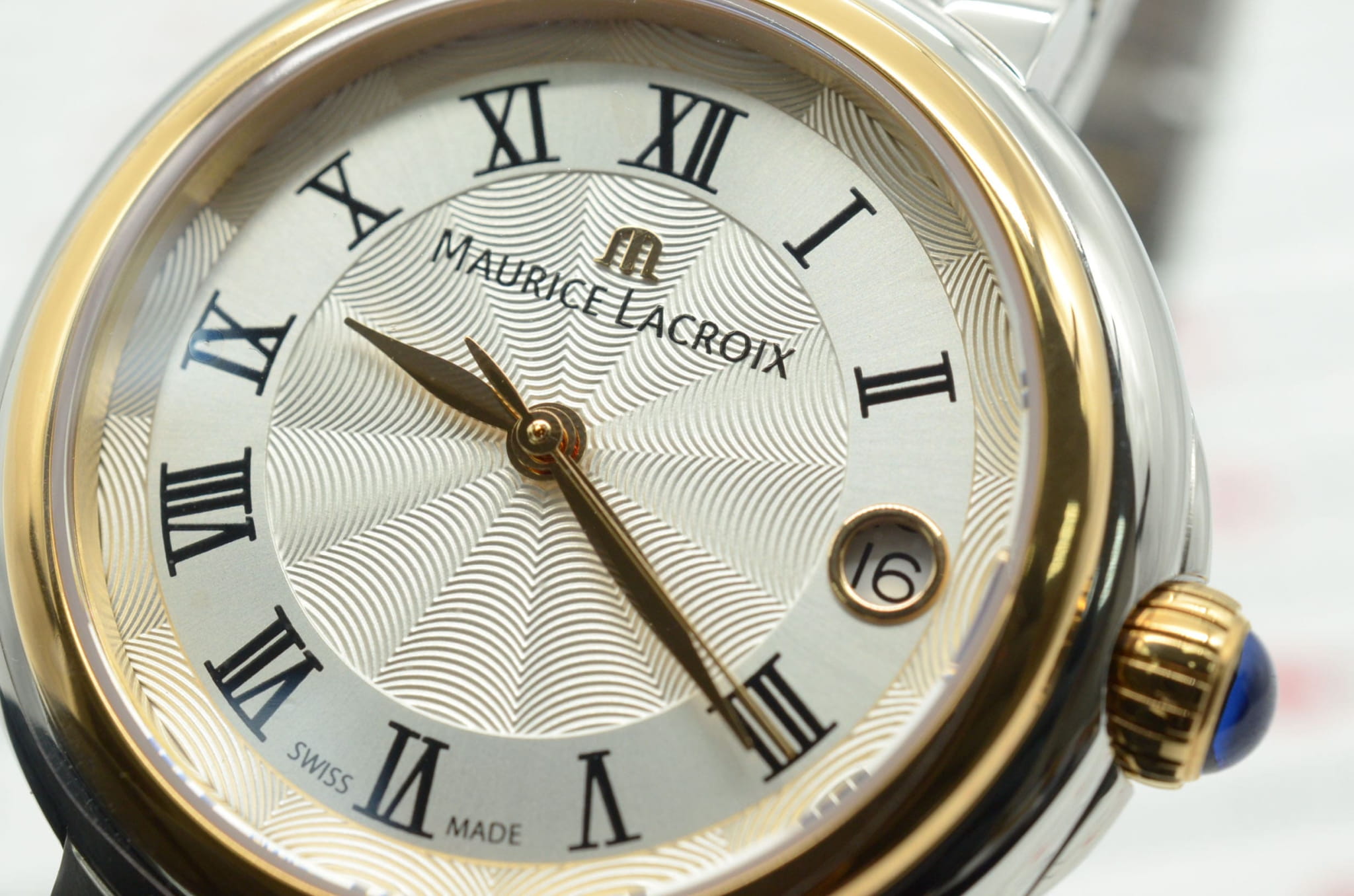 Maurice Lacroix Maurice Lacroix FIABA Date FA1007-PVP13-110-1, fiaba швейцария женские часы на браслете сталь c pvd покрытием боковой вид