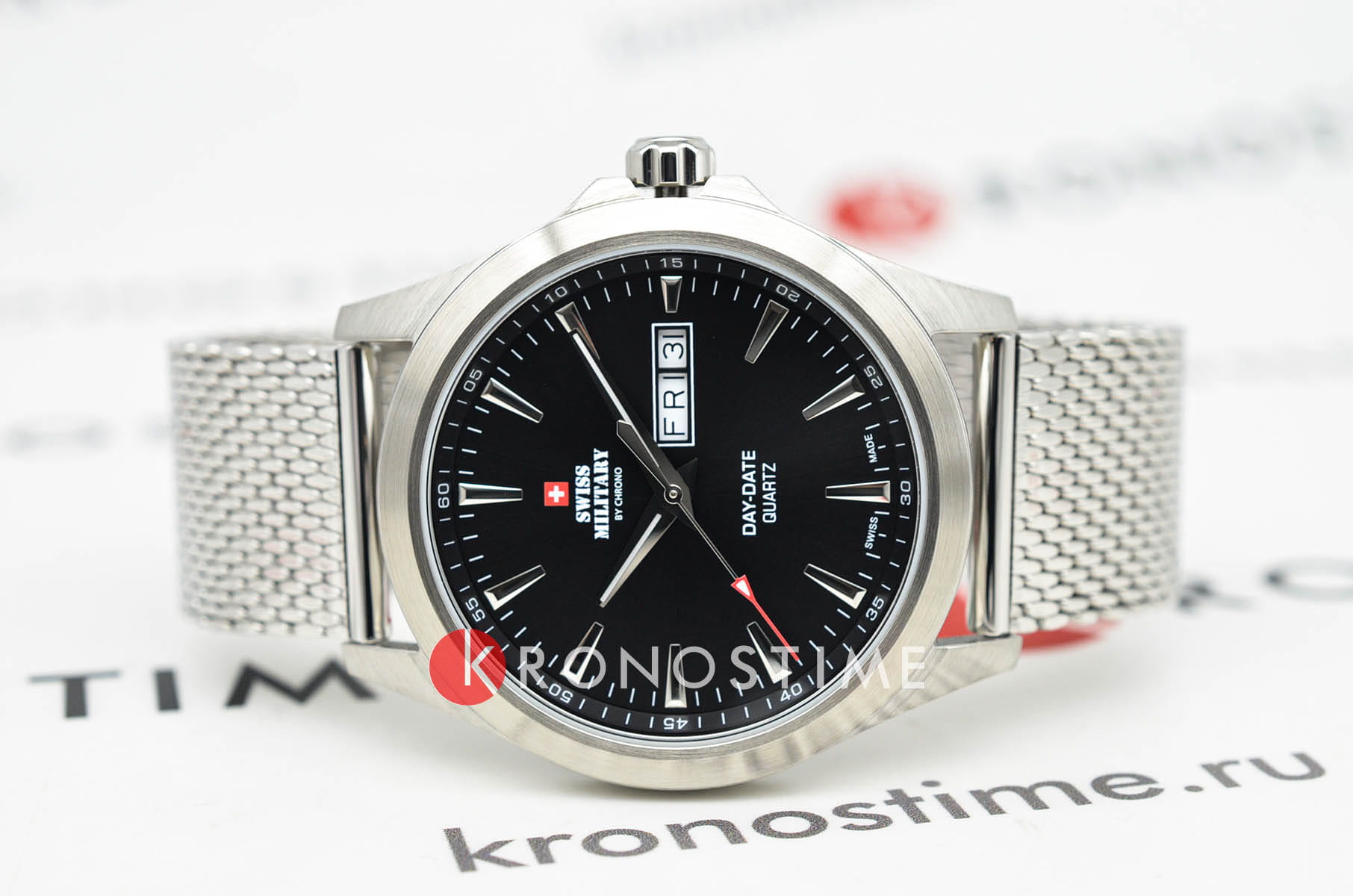 Swiss Military by Chrono Swiss Military by Chrono Day Date SMP36040.01 , наручные мужские часы фото под углом