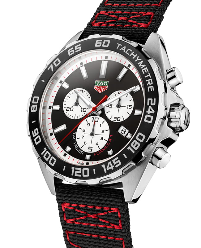 TAG Heuer TAG Heuer Formula 1 CAZ101E.FC8228 , наручные мужские часы фото под углом