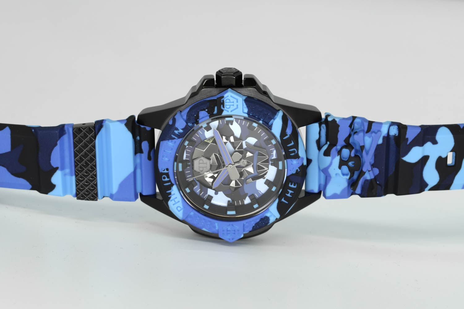 Philipp Plein Philipp Plein The Skull PWAAA1021, the skull германия мужские часы на браслете силикон боковой вид