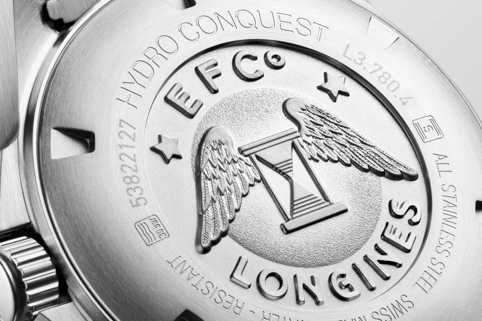 Longines L37804966 женские часы застежка крупным планом