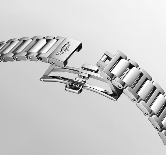 Longines Longines Conquest 34 mm L3.430.5.87.6 механические женские часы часы крупный план перламутровый циферблата