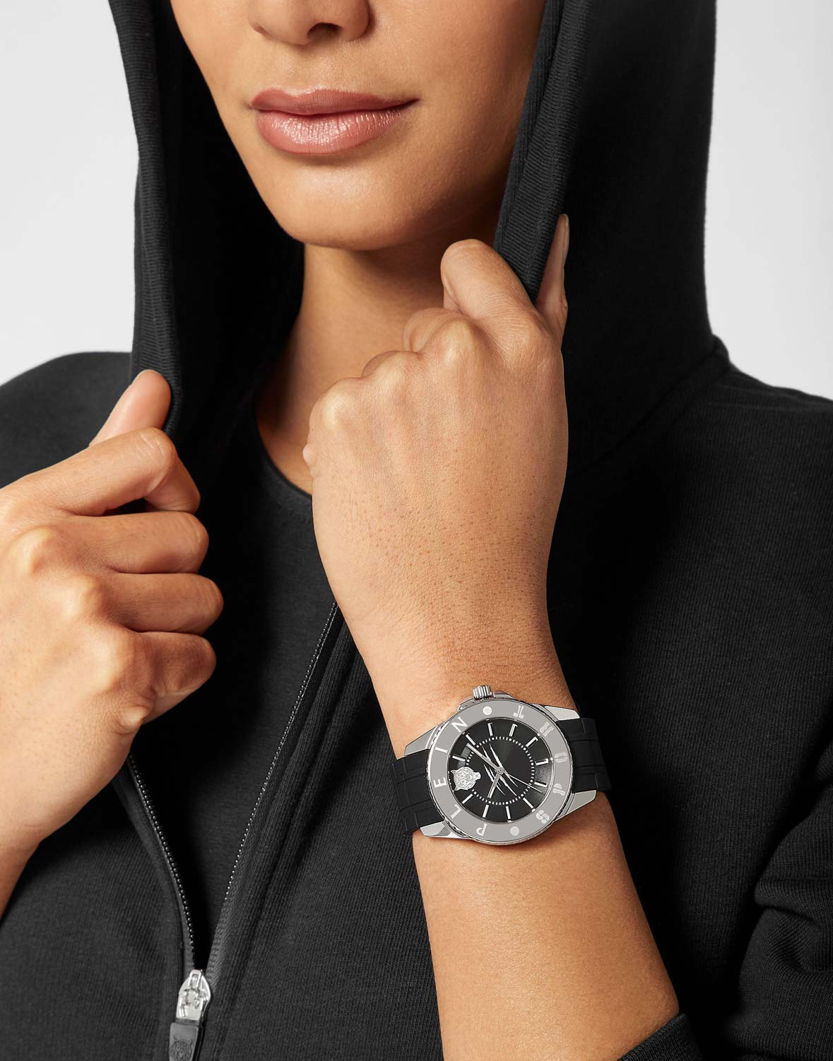 Plein Sport Plein Sport Glam PSKBA0123 , наручные женские часы фото под углом