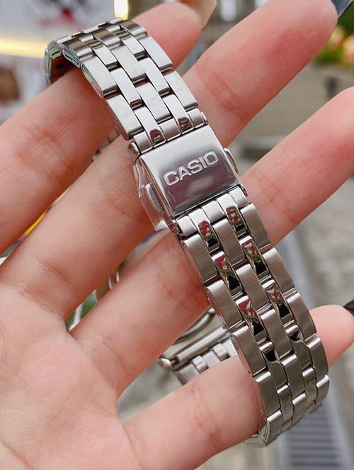 Casio Casio Collection LTP-B110D-4A, ltp япония женские часы на браслете нержавеющая сталь боковой вид