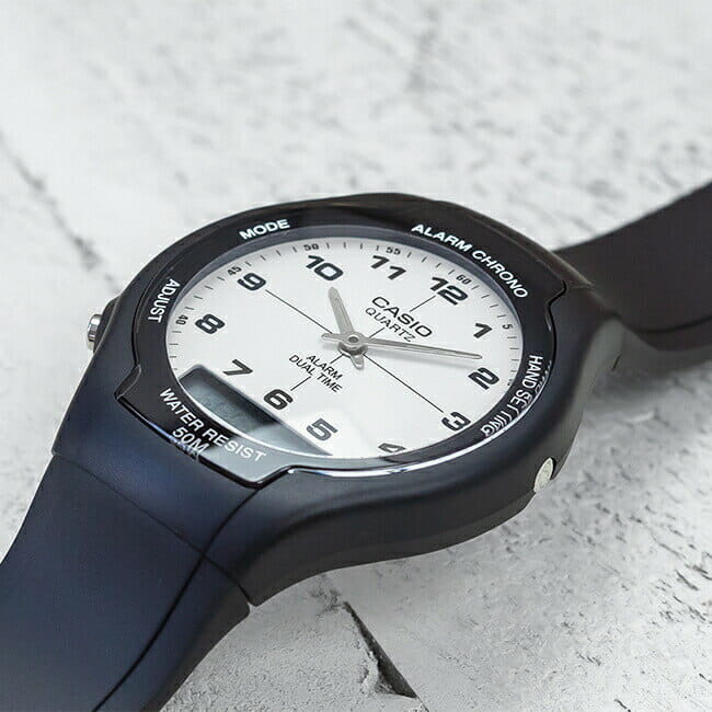 Casio Casio Illuminator AW-90H-7BVDF (AW-90H-7B) кварцевые мужские часы часы крупный план белый циферблата