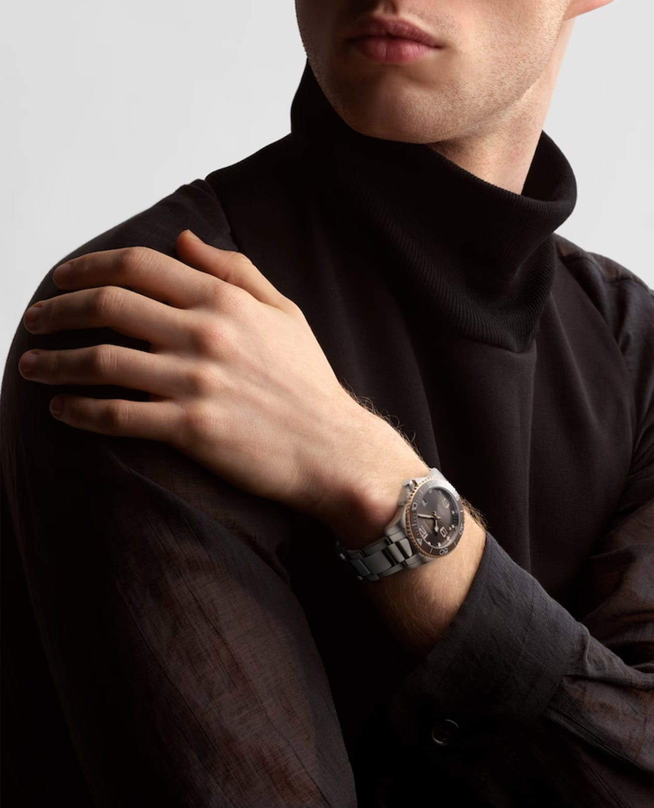 Longines Longines HydroConquest L3.780.3.78.6  — детали корпуса и нержавеющая сталь