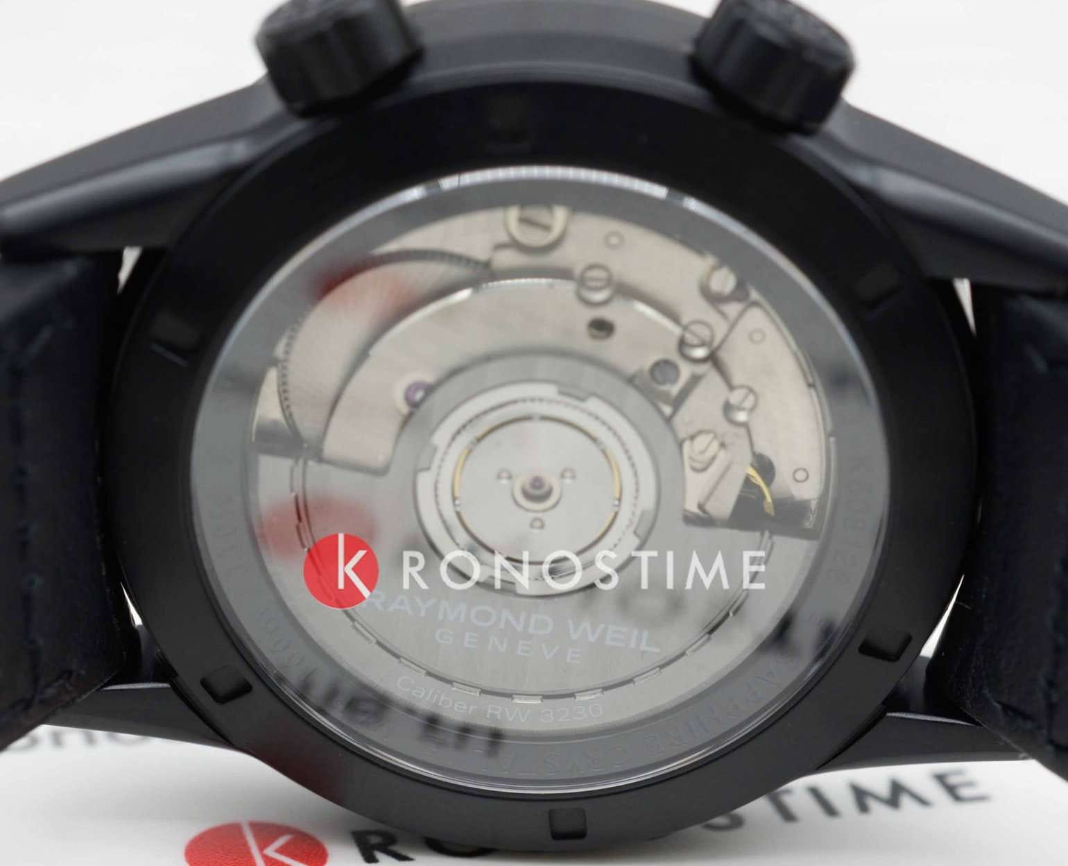 Raymond Weil 2765-BKC-20001 мужские часы застежка крупным планом