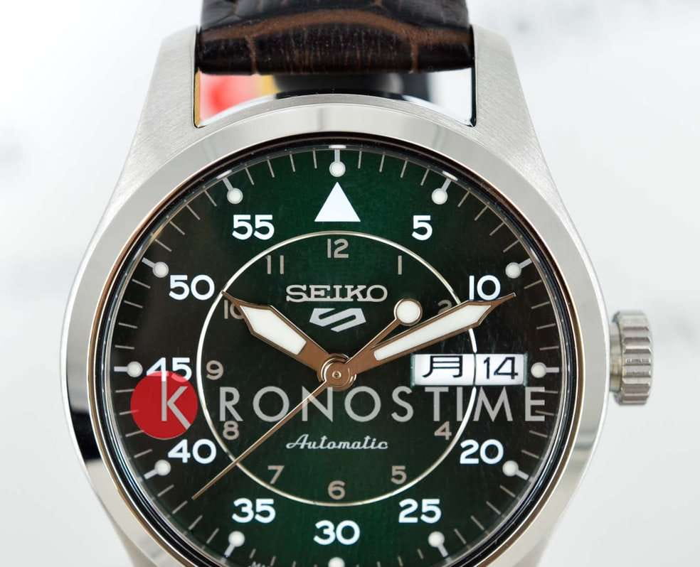 Seiko Seiko 5 Sports SRPJ89K1, 5 sports япония мужские часы на браслете кожаный боковой вид