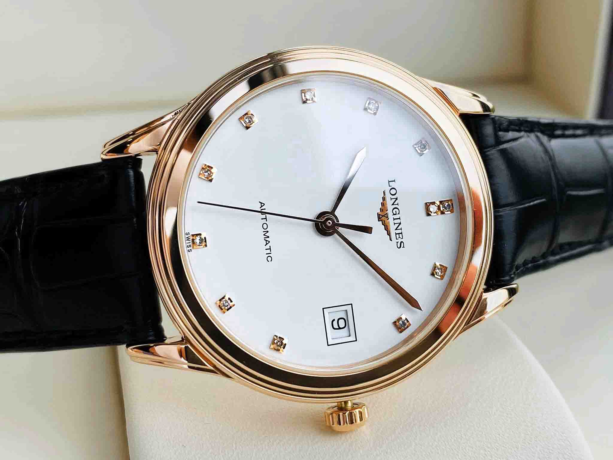 Longines Longines Flagship L4.774.8.27.2 мужские часы белый циферблат на запястье