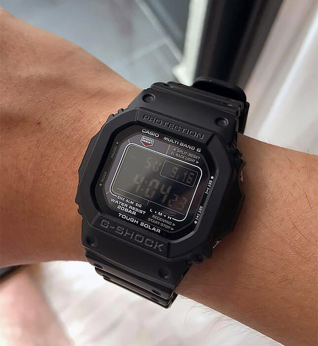 Casio Casio G-Shock GW-M5610-1B  - задняя крышка пластик корпуса, япония часы