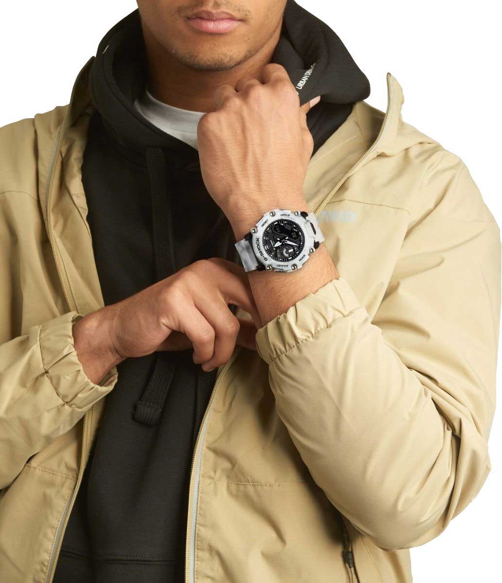 Casio Casio G-Shock GA-2200GC-7A GA, наручные мужские часы фото под углом