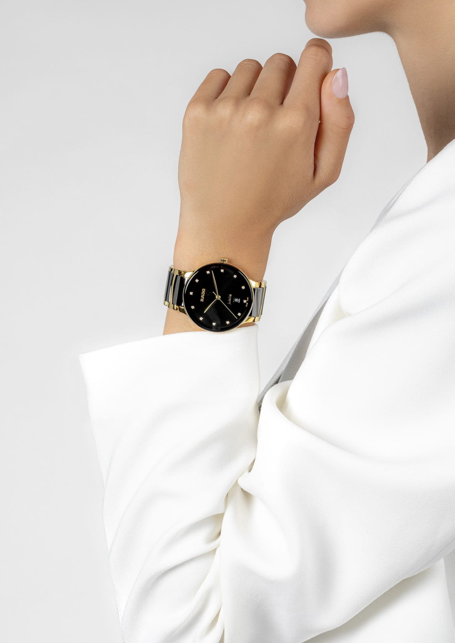 Rado Rado Centrix Diamonds R30022742, centrix швейцария мужские часы на браслете высокотехнологичная керамика + нержавеющая сталь с pvd покрытием боковой вид