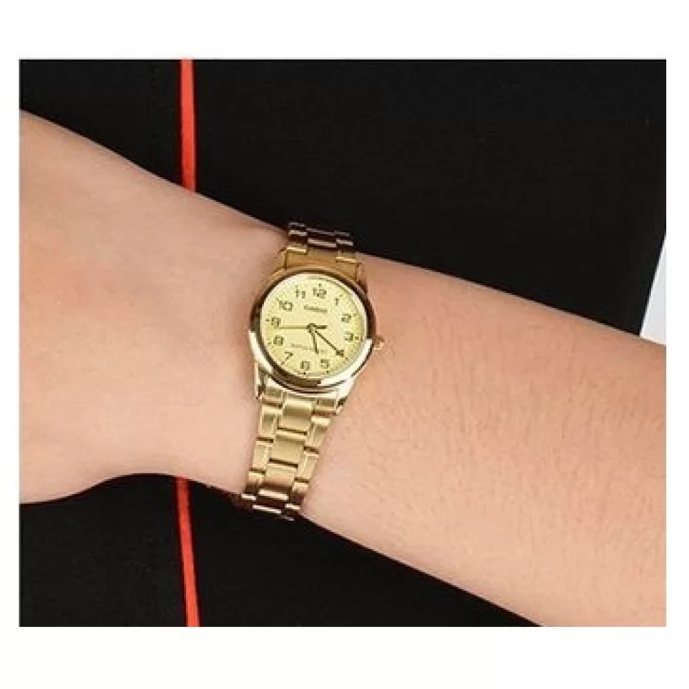 Casio Casio LTP-V001G-9B , наручные женские часы фото под углом