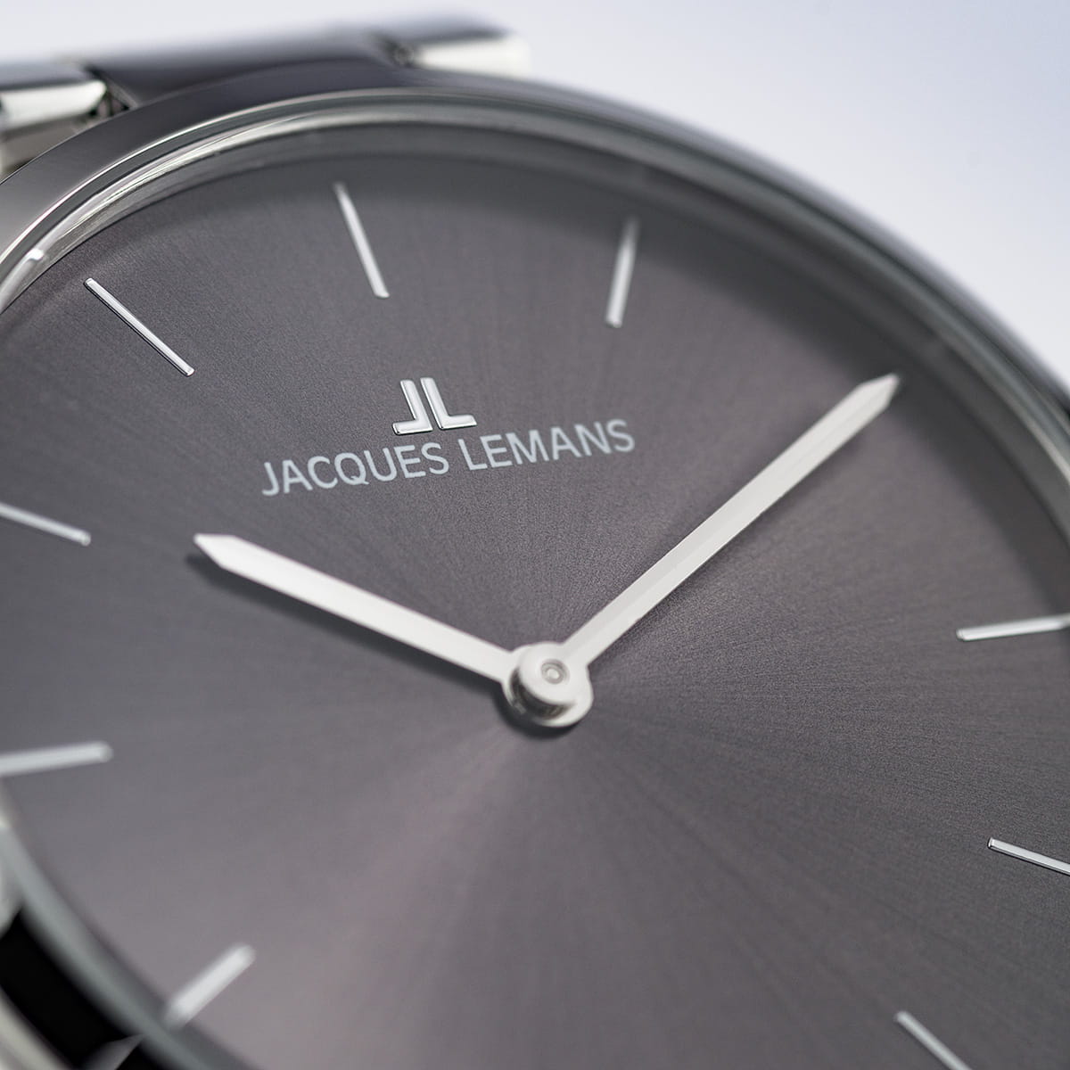 Jacques Lemans Jacques Lemans Classic 1-2110A,  австрия женские часы на браслете нержавеющая сталь боковой вид