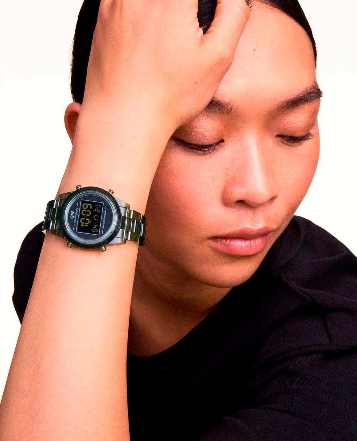 Daniel Wellington Daniel Wellington Retro Digital DW00100762 , наручные мужские часы фото под углом