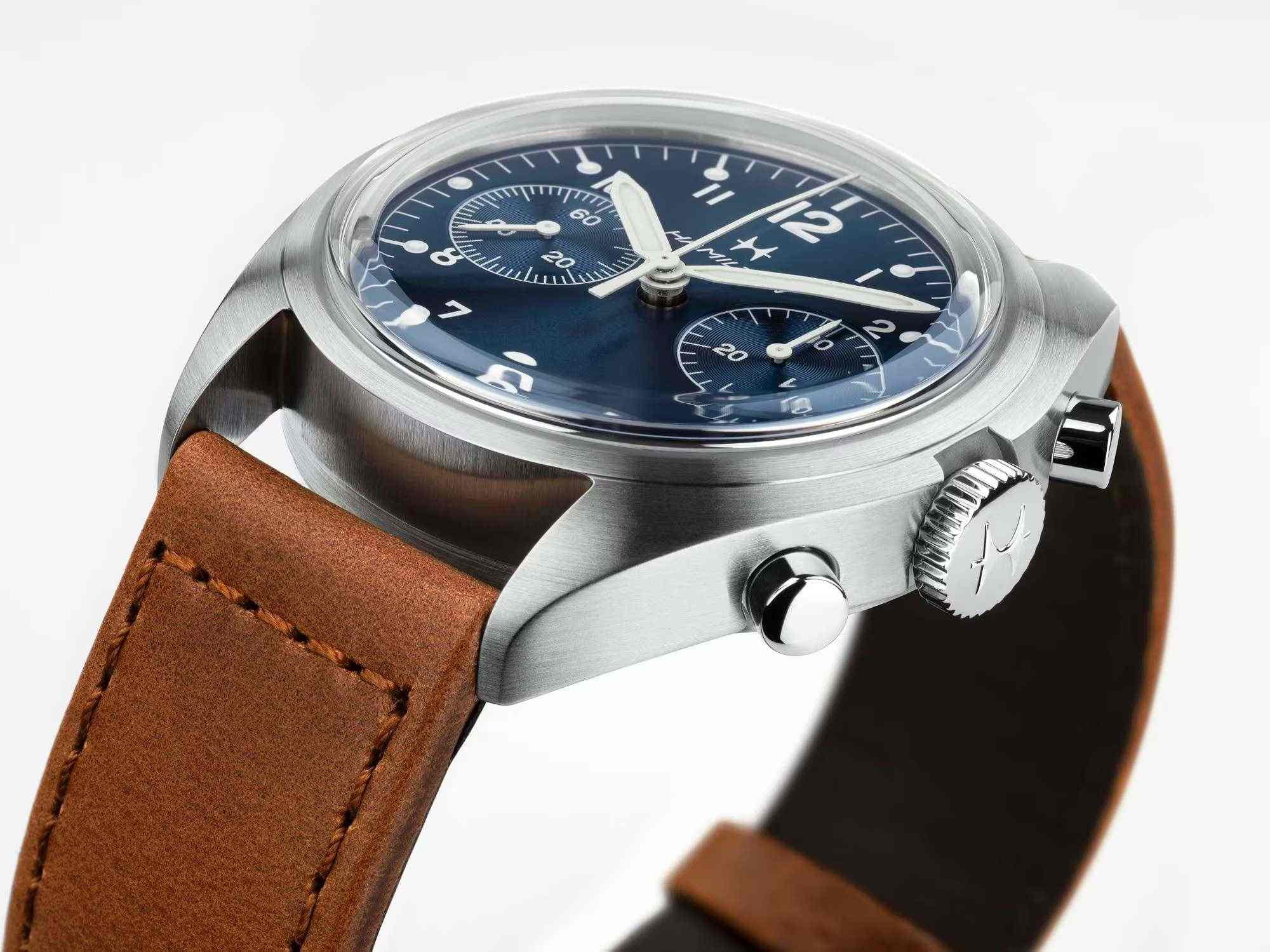 Hamilton Hamilton Khaki Aviation Pilot Pioneer Mechanical Chronograph 40mm H76409540, khaki aviation швейцария мужские часы на браслете кожаный боковой вид