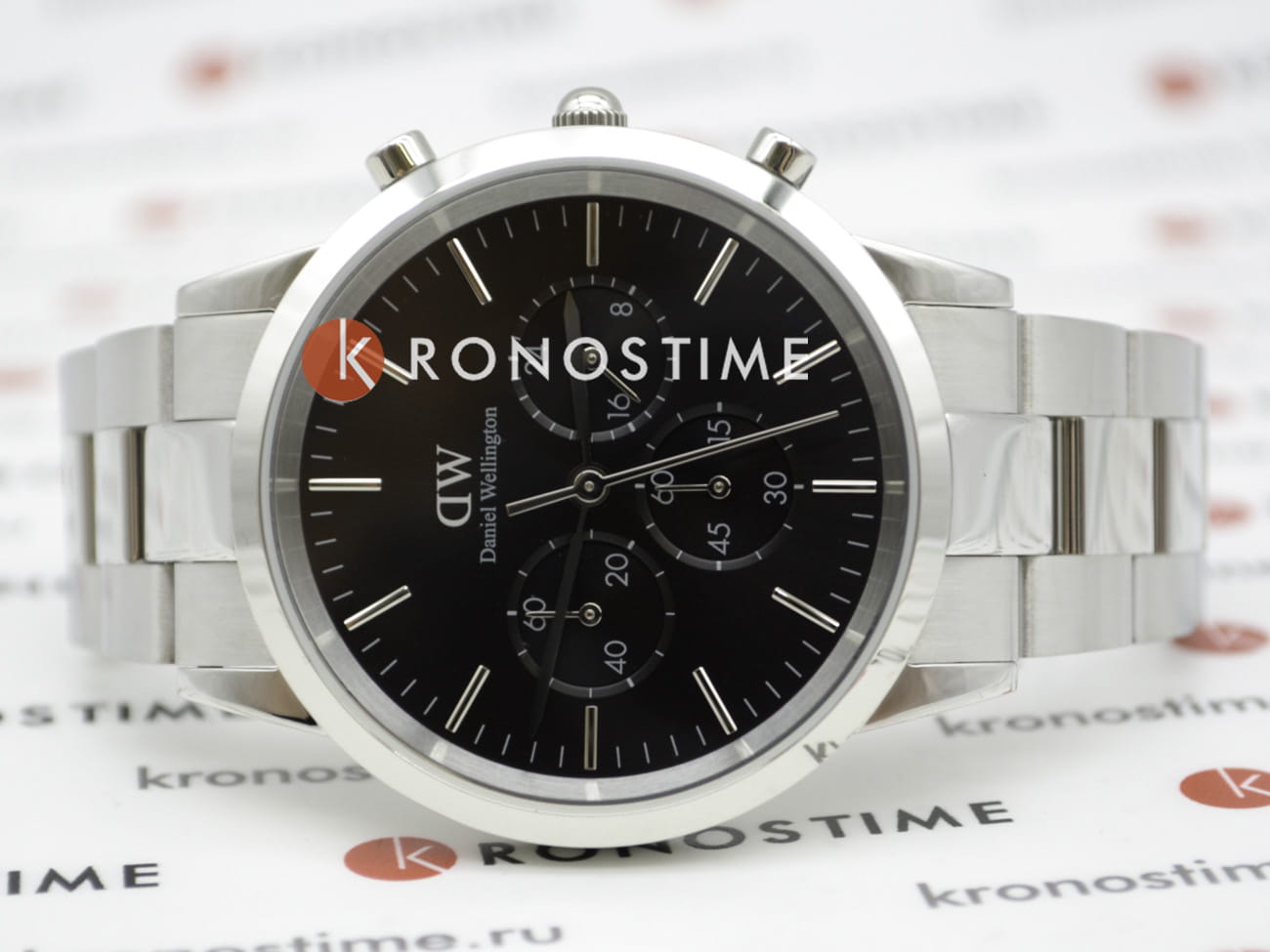 Daniel Wellington Daniel Wellington Iconic Link DW00100645 мужские часы черный циферблат на запястье