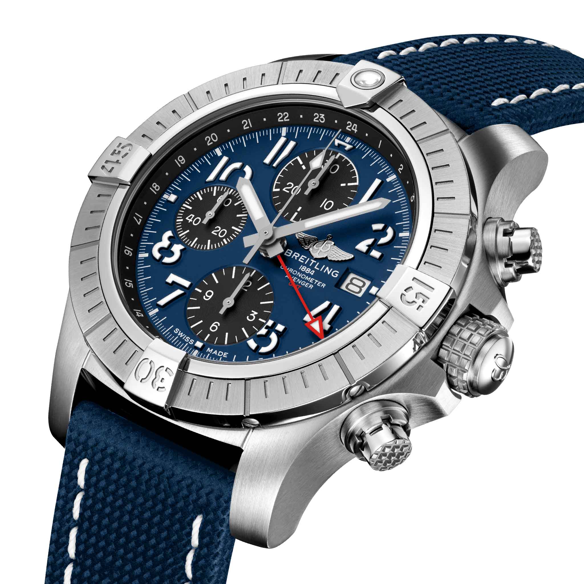 Breitling Breitling Avenger Chronograph GMT 45 A24315101C1X2 , наручные мужские часы фото под углом