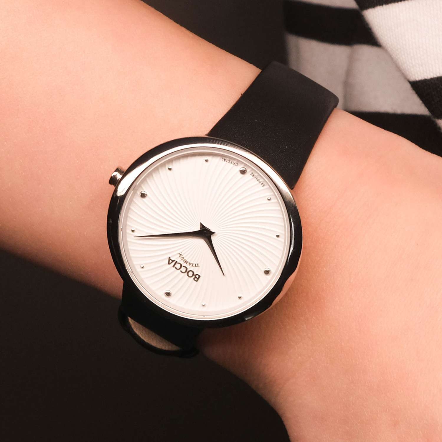 Boccia Titanium Boccia Titanium Circle-Oval 3364-01  - задняя крышка титан корпуса, германия часы