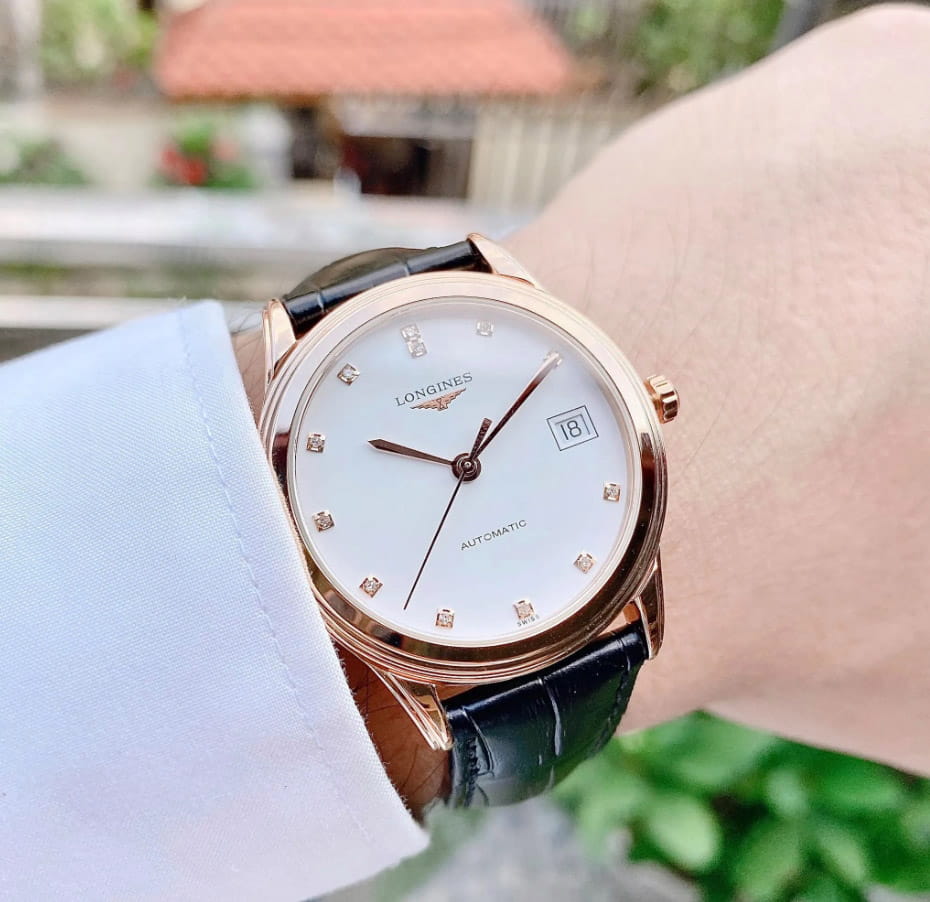 Longines Longines Flagship L4.774.8.27.2 механические часы с аксессуарами мужские часы модель L47748272