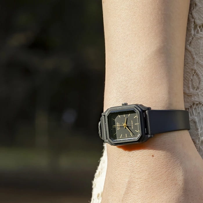 Casio Casio Collection LQ-142-1EDF (LQ-142-1E) , наручные женские часы фото под углом