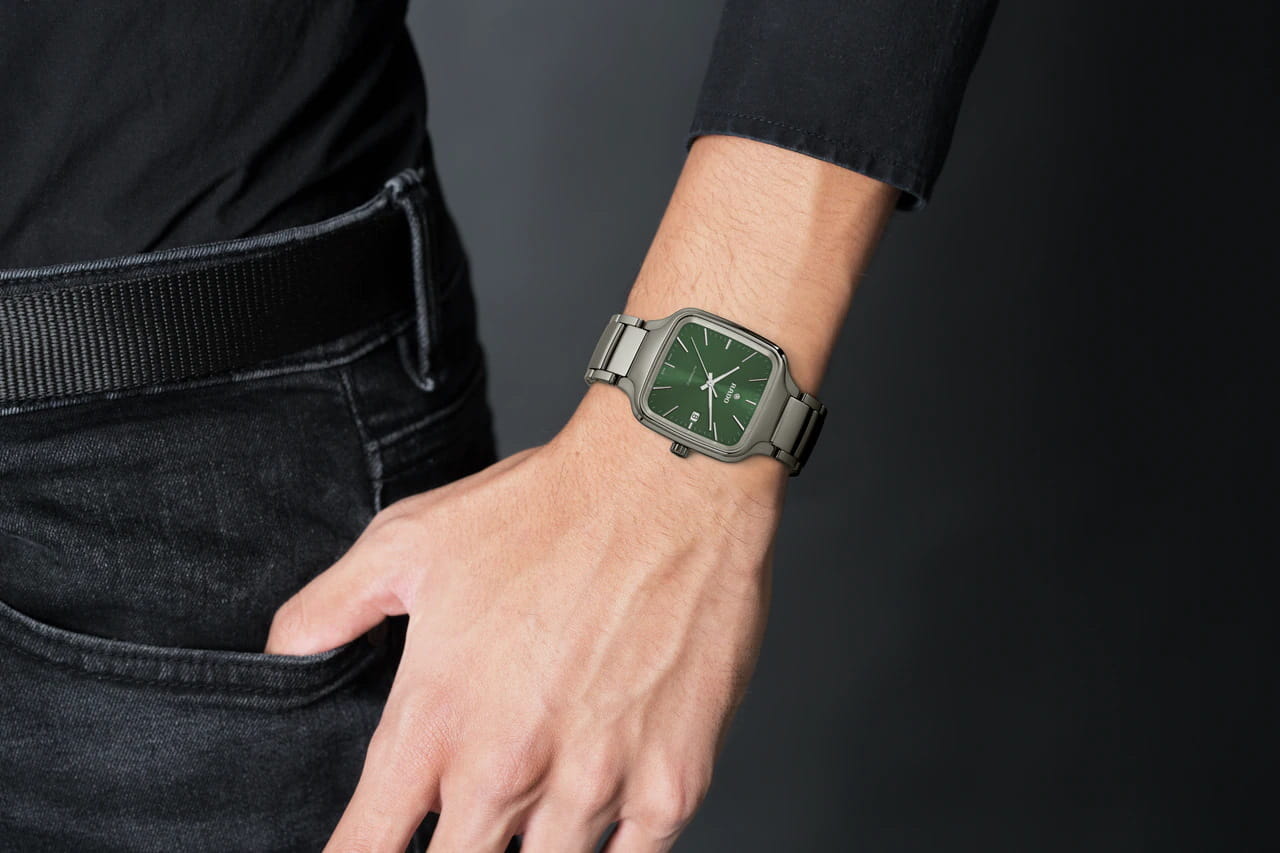 Rado Rado True Square Automatic R27077312 механические мужские часы часы крупный план зеленый циферблата