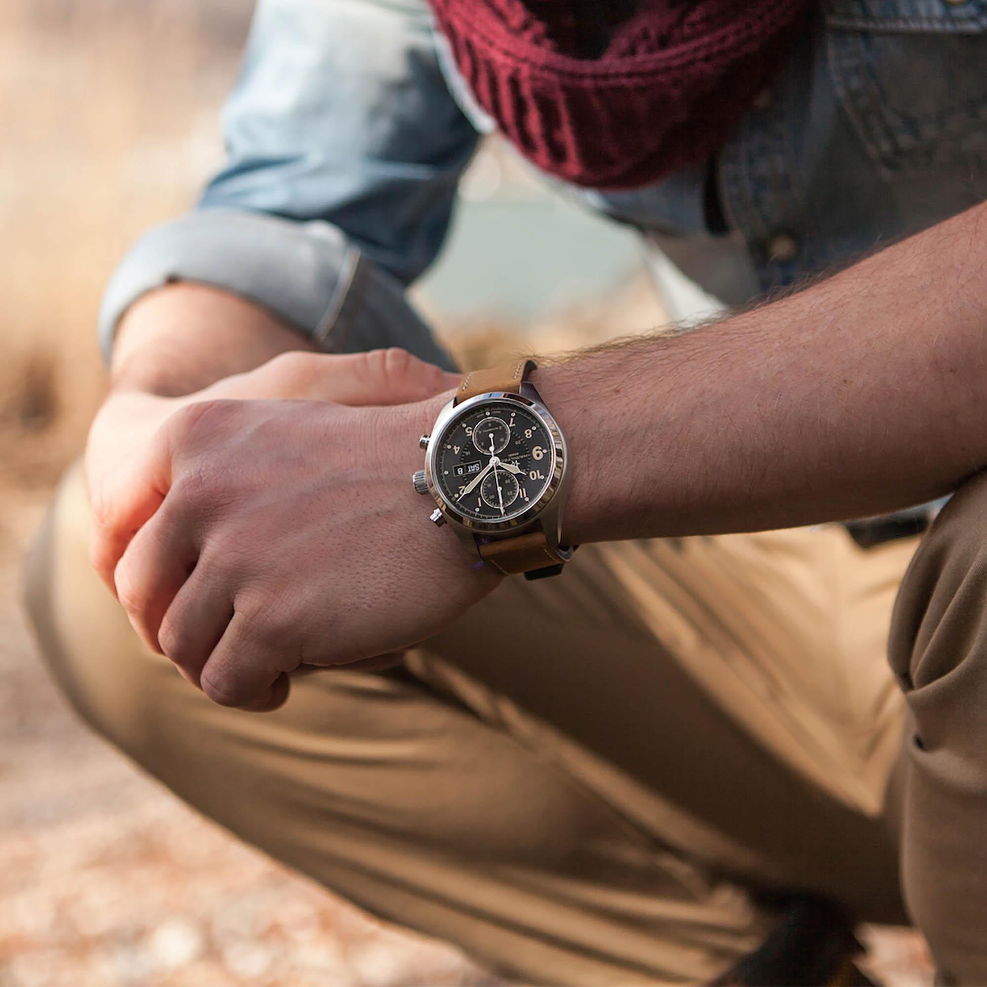 Hamilton Hamilton Khaki Field Auto Chrono H71616535, khaki field швейцария мужские часы на браслете кожаный боковой вид