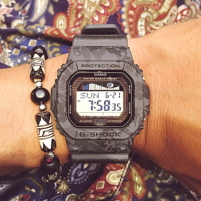 Casio Casio G-Shock GLX-5600F-8ER , наручные мужские часы фото под углом