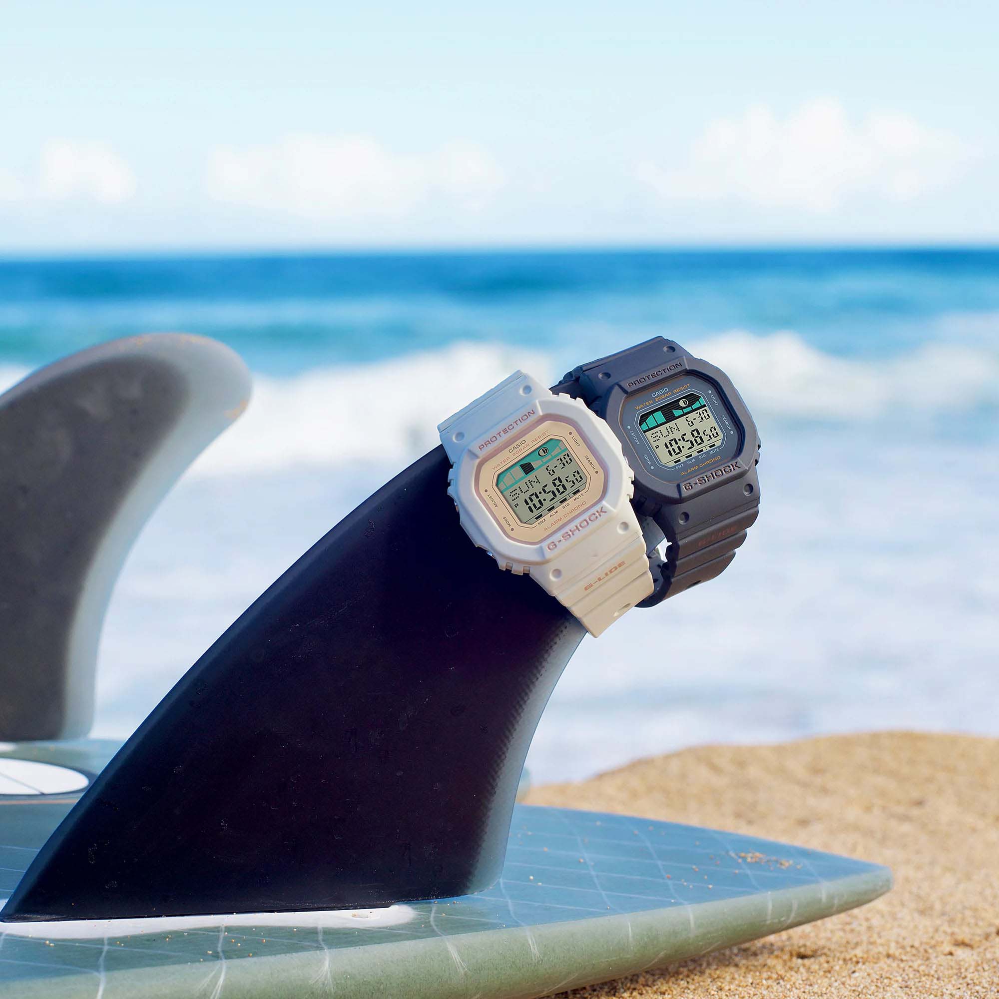 Casio Casio G-Shock GLX-S5600-1DR (GLX-S5600-1)  - задняя крышка пластик корпуса, япония часы