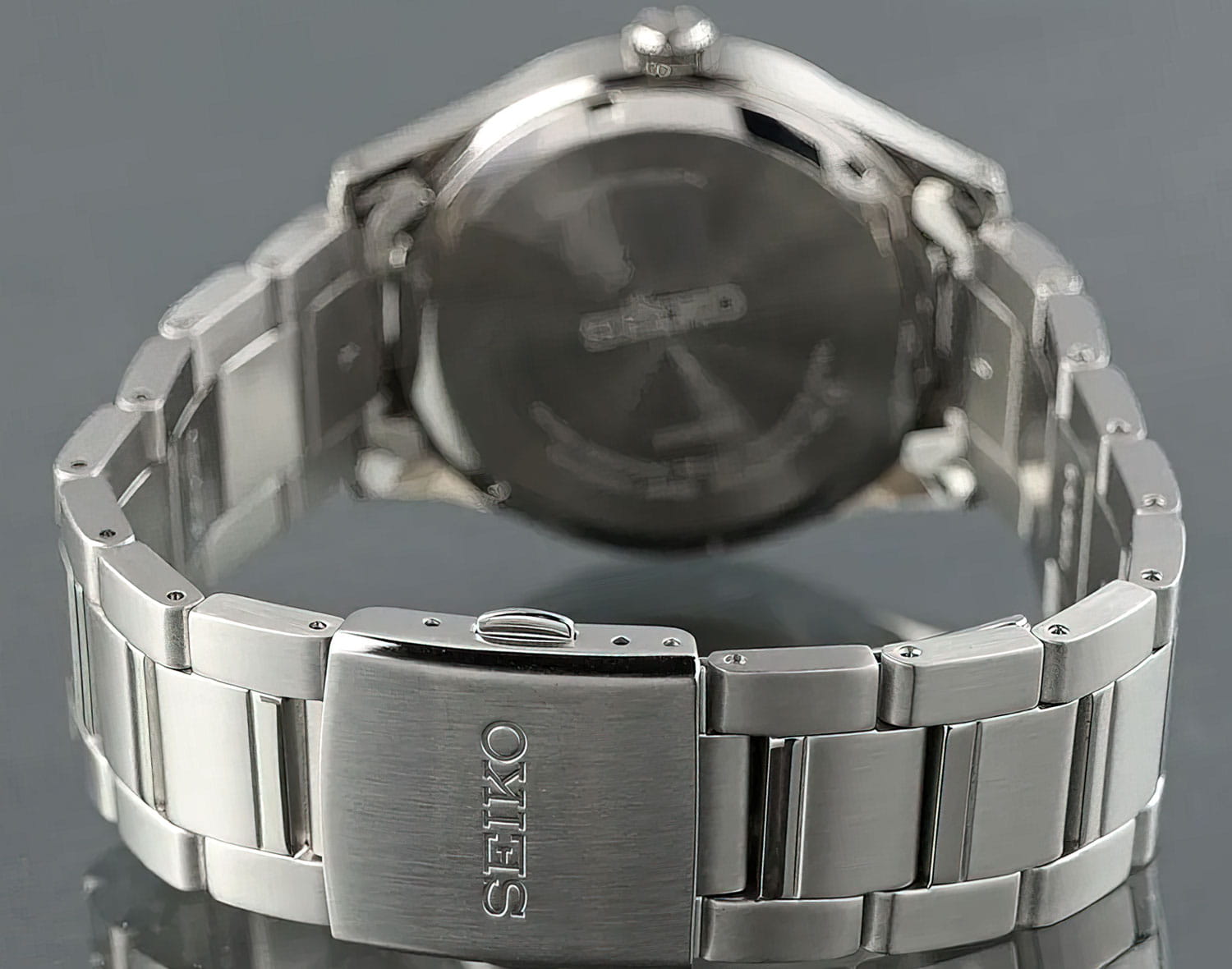Seiko Seiko Conceptual Series Dress SUR535P1  - задняя крышка металл сталь корпуса, япония часы