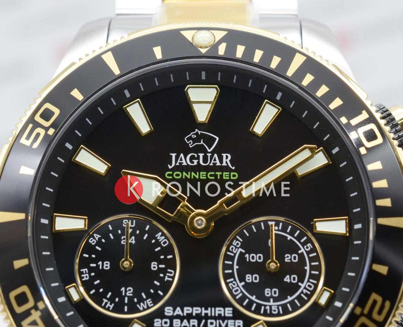 Jaguar Jaguar Connected J889/2, connected швейцария мужские часы на браслете нержавеющая сталь с pvd-покрытием боковой вид